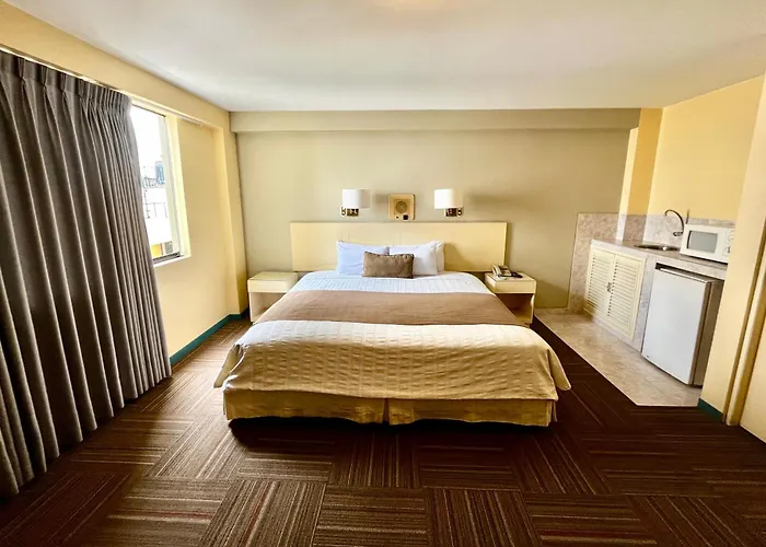 Embajadores Hotel